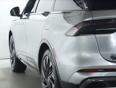 Used 2025  Lincoln Nautilus Reserve AWD at Drive Now Westlake near Westlake&comma; OH