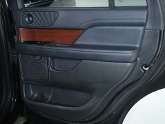 Used 2022  Lincoln Navigator Reserve 4x4 at Drive Now Westlake near Westlake&comma; OH