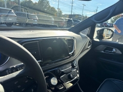 Used 2025  Chrysler Pacifica Limited FWD at DriveNow Mayfield near Mayfield Heights&comma; OH