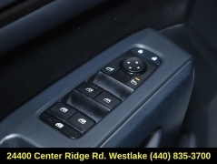 Used 2024  Nissan Pathfinder Rock Creek 4WD at Drive Now Westlake near Westlake&comma; OH