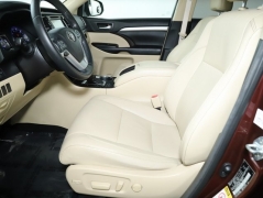 Used 2018 Toyota Highlander V6 AWD (Natl) at Drive Now Westlake near Westlake, OH