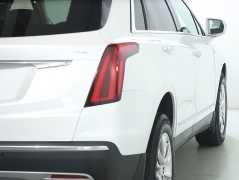 Used 2020  Cadillac XT5 AWD 4dr Premium Luxury at Drive Now Westlake near Westlake&comma; OH