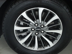 Used 2023  Lincoln Nautilus Standard AWD at DriveNow Mayfield near Mayfield Heights&comma; OH