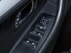 Used 2015 Ford Taurus 4d Sedan SEL AWD at Drive Now Westlake near Westlake, OH