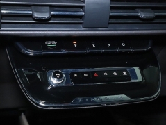 Used 2023  Lincoln Corsair Standard AWD at DriveNow Mayfield near Mayfield Heights&comma; OH