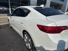 Used 2013 Acura ILX 4d Sedan 2.0L Tech at Drive Now Westlake near Westlake, OH