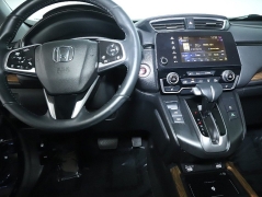 Used 2020  Honda CR-V 4d SUV AWD Touring at Drive Now Westlake near Westlake&comma; OH