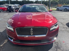Used 2018 Lincoln MKZ 4d Sedan FWD Premiere at Drive Now Westlake near Westlake, OH