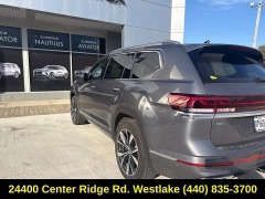 Used 2024  Volkswagen Atlas 2&period;0T SEL Premium R-Line 4MOTION at DriveNow Mayfield near Mayfield Heights&comma; OH