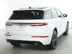 Used 2024  Lincoln Corsair Reserve AWD at DriveNow Mayfield near Mayfield Heights&comma; OH