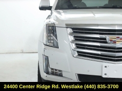Used 2020  Cadillac Escalade 4d SUV 4WD Platinum at Drive Now Westlake near Westlake&comma; OH