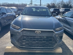 Used 2024  Toyota Grand Highlander XLE AWD at Drive Now Westlake near Westlake&comma; OH