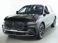 Used 2024  Lincoln Nautilus Reserve AWD at DriveNow Mayfield near Mayfield Heights, OH