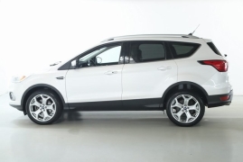 Used 2019 Ford Escape 4d SUV 4WD Titanium at Drive Now Westlake near Westlake, OH