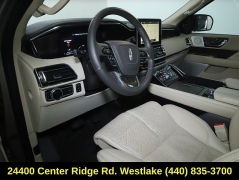 Used 2019  Lincoln Navigator 4d SUV 4WD Reserve at Drive Now Westlake near Westlake&comma; OH