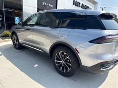Used 2025  Lincoln Nautilus Premiere AWD at DriveNow Mayfield near Mayfield Heights&comma; OH