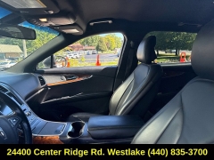 Used 2017  Lincoln MKX 4d SUV AWD Select 3&period;7L at Drive Now Westlake near Westlake&comma; OH