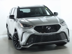 Used 2023 Toyota Highlander XSE FWD at DriveNow Mayfield near Mayfield Heights, OH