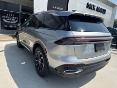 Used 2025  Lincoln Nautilus Premiere AWD at DriveNow Mayfield near Mayfield Heights&comma; OH