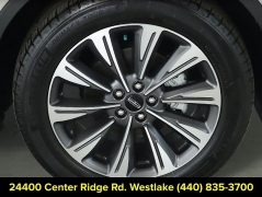 Used 2022  Lincoln Corsair Reserve FWD at DriveNow Mayfield near Mayfield Heights&comma; OH