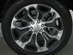 Used 2022  Ram 1500 4WD Limited Crew Cab 5'7" Box at DriveNow Mayfield near Mayfield Heights&comma; OH