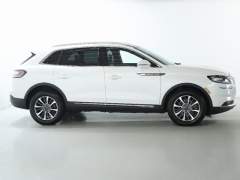 Used 2022 Lincoln Nautilus Reserve AWD at DriveNow Mayfield near Mayfield Heights, OH