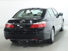 Used 2015  Honda Accord Sedan 4dr I4 CVT EX-L at Drive Now Westlake near Westlake&comma; OH