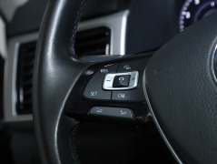 Used 2018  Volkswagen Atlas 3&period;6L V6 SEL Premium 4MOTION at Drive Now Westlake near Westlake&comma; OH