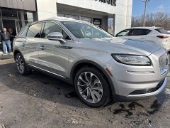 Used 2023  Lincoln Nautilus Reserve FWD at DriveNow Mayfield near Mayfield Heights, OH