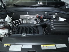 Used 2021  Volkswagen Atlas Cross Sport 3&period;6L V6 SEL R-Line 4MOTION at DriveNow Mayfield near Mayfield Heights&comma; OH