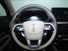 Used 2024  Lincoln Corsair Premiere AWD at Drive Now Westlake near Westlake&comma; OH