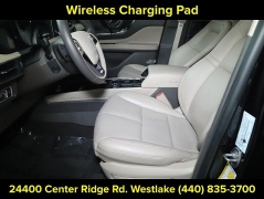 Used 2024  Lincoln Corsair Premiere AWD at Drive Now Westlake near Westlake&comma; OH