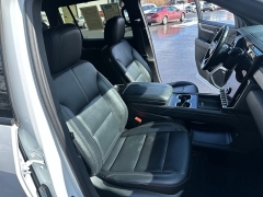 Used 2024  GMC Acadia FWD 4dr Elevation at DriveNow Mayfield near Mayfield Heights&comma; OH