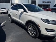 Used 2019 Lincoln MKC 4d SUV AWD Select at Drive Now Westlake near Westlake, OH