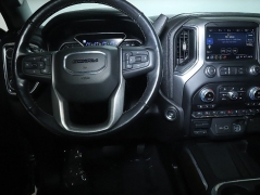 Used 2019  GMC Sierra 1500 4WD Crew Cab 147" Denali at Drive Now Westlake near Westlake&comma; OH