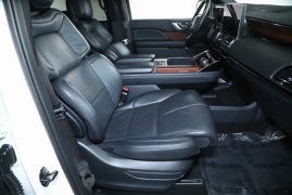 Used 2023 Lincoln Navigator Reserve 4x4 at DriveNow Mayfield near Mayfield Heights, OH