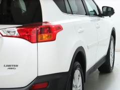 Used 2013  Toyota RAV4 AWD 4dr Limited &lpar;Natl&rpar; at Drive Now Westlake near Westlake&comma; OH