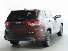 Used 2018 Toyota Highlander V6 AWD (Natl) at Drive Now Westlake near Westlake, OH