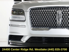 Used 2019  Lincoln Navigator 4d SUV 4WD Reserve at Drive Now Westlake near Westlake&comma; OH