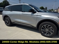 Used 2025  Lincoln Nautilus Premiere AWD at DriveNow Mayfield near Mayfield Heights&comma; OH