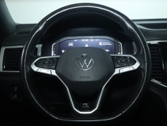 Used 2021  Volkswagen Atlas Cross Sport 3&period;6L V6 SEL R-Line 4MOTION at DriveNow Mayfield near Mayfield Heights&comma; OH