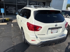 Used 2017 Nissan Pathfinder 4x4 Platinum at DriveNow Mayfield near Mayfield Heights, OH