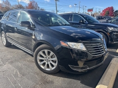 Used 2019  Lincoln MKT 3.5L AWD at Drive Now Westlake near Westlake, OH