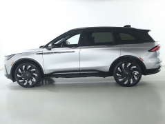 Used 2025  Lincoln Nautilus Reserve AWD at DriveNow Mayfield near Mayfield Heights&comma; OH