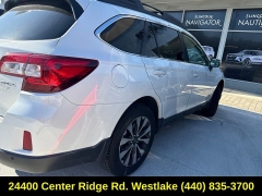 Used 2017  Subaru Outback 4d SUV 2&period;5i Limited at Drive Now Westlake near Westlake&comma; OH