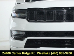 Used 2022  Jeep Grand Wagoneer Series II Obsidian 4x4 at Drive Now Westlake near Westlake&comma; OH