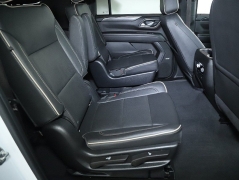 Used 2022  GMC Yukon XL 4WD 4dr SLT at DriveNow Mayfield near Mayfield Heights&comma; OH