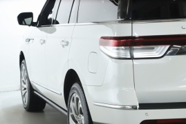 Used 2023 Lincoln Navigator Reserve 4x4 at DriveNow Mayfield near Mayfield Heights, OH