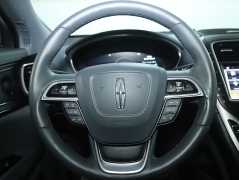 Used 2019  Lincoln Nautilus Reserve FWD at DriveNow Mayfield near Mayfield Heights&comma; OH