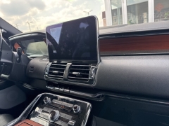 Used 2018 Lincoln Navigator L 4d SUV 4WD Reserve at Drive Now Westlake near Westlake, OH